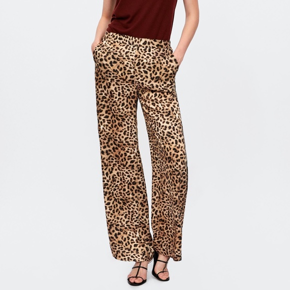 Zara Leopard Print Trousers - Picture 1 of 8